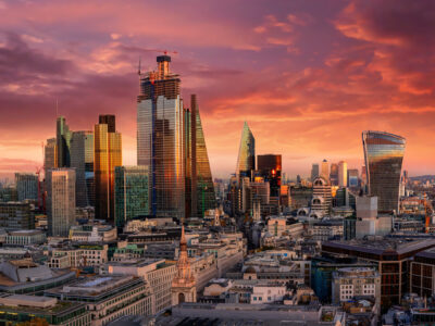 Mastering Luxury Real Estate Sales in the UK